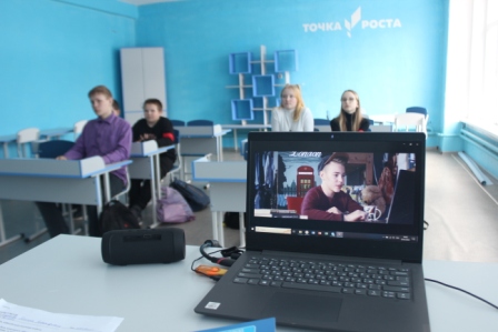 20 марта ученики посмотрели фильм «Экзамен». Тема киноурока: аккуратность.

